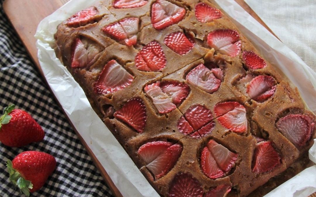 Strawberry Teacake