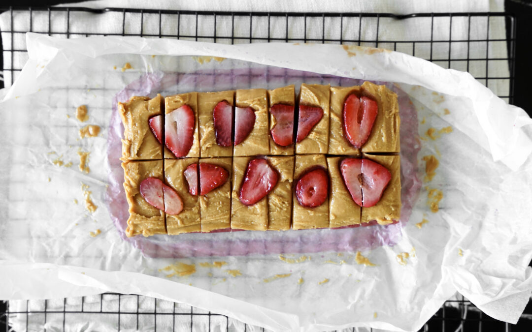 Dreamy Peanut butter and Strawberry Slice